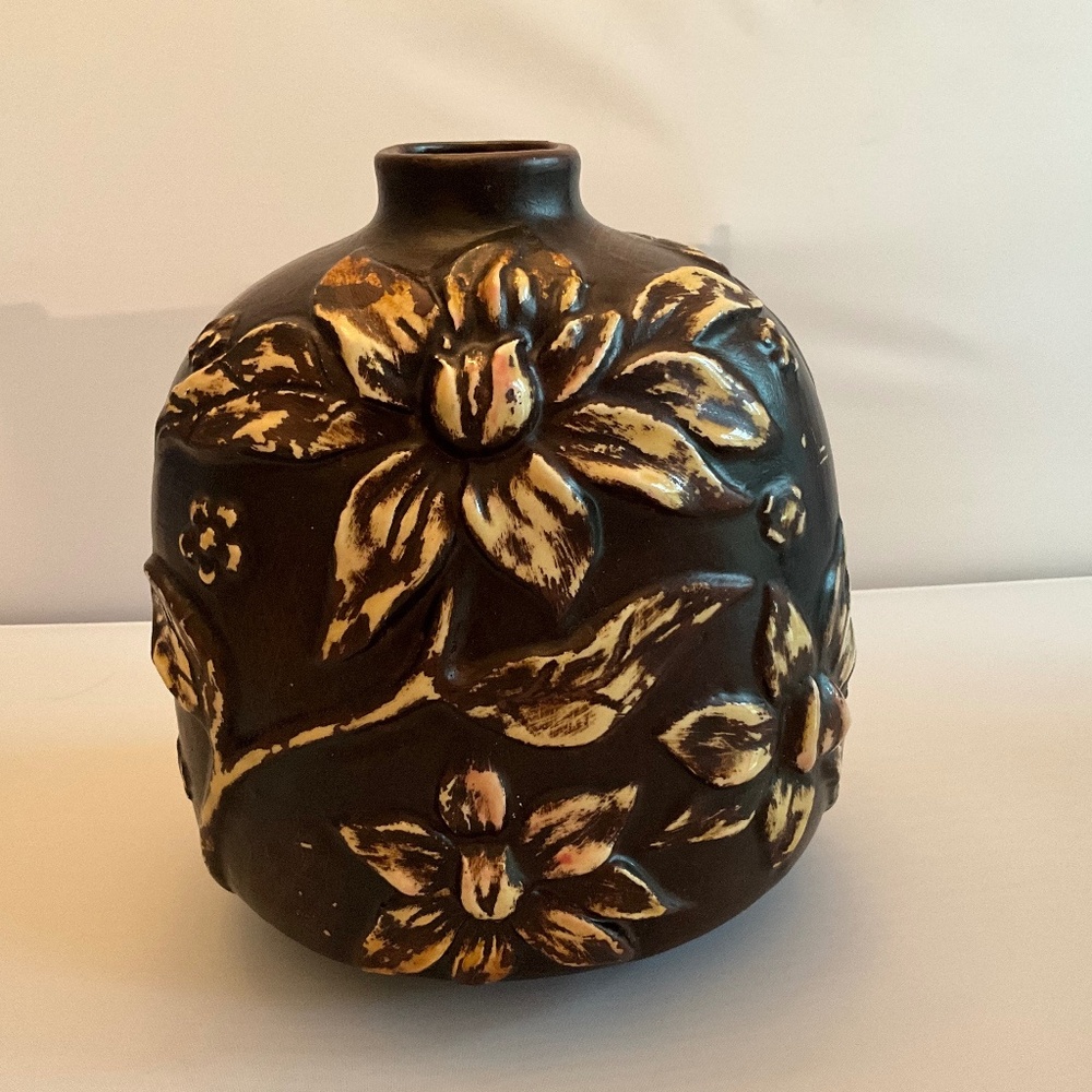 Cizhou Ware Meiping-Style Brown Vase With Carved Lotus Blossom Design